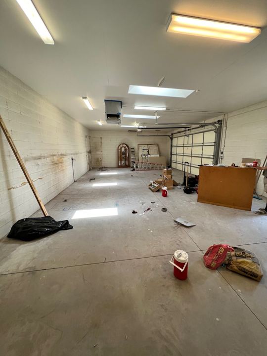 Looking toward the back of the garage
