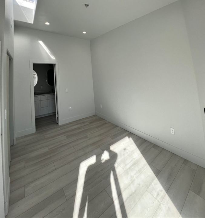 Living room toward the bedroom
