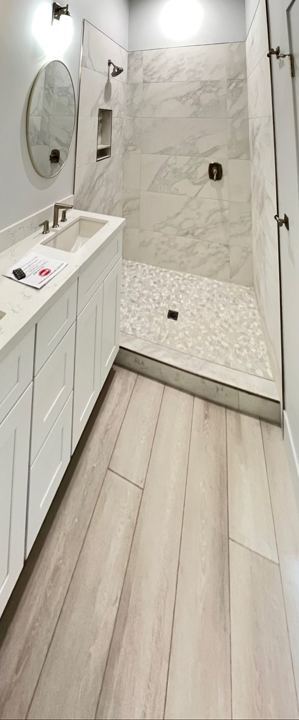 Double vanity and walk-in shower