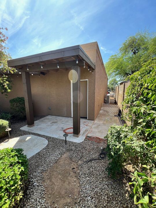Covered entry porch