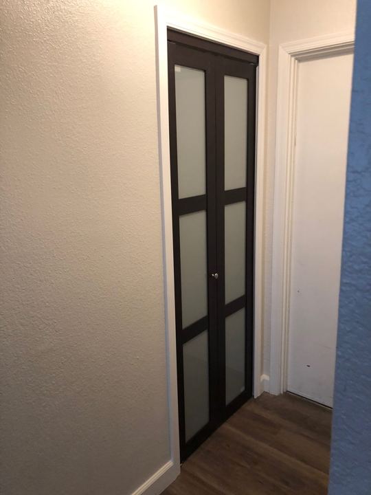 New frosted-glass bifold doors